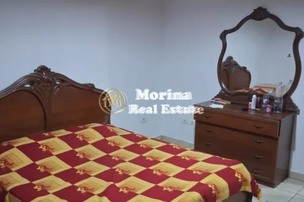 Shtepi me qera Shtepi Private ne Tirane, 3+1, Mobilimi E mobiluar, Pagesa 500  Euro.