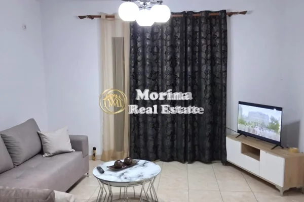 Shtepi me qera Shtepi Private ne Tirane, 3+1, Mobilimi E mobiluar, Pagesa 500  Euro.