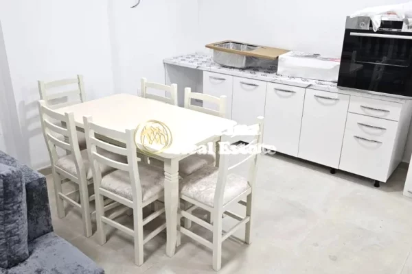 Qera | Apartament 2 + 1 | Kamëz | 400 €/muaj