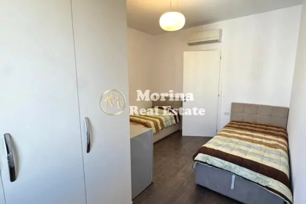 Appartamento in affitto a Tirana 2+1, SemiArredato