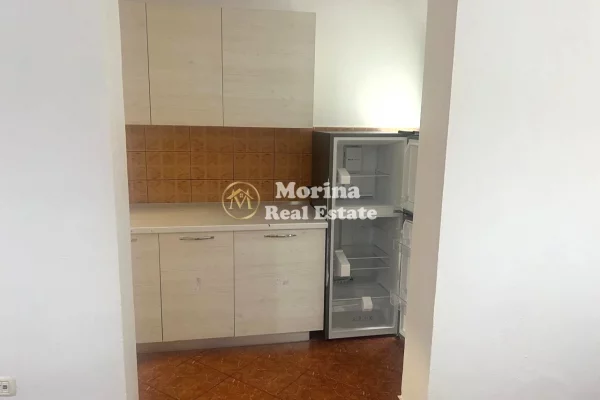 Shtepi me qera Apartament ne Tirane, 1+1, Mobilimi E mobiluar, Pagesa 500  Euro.