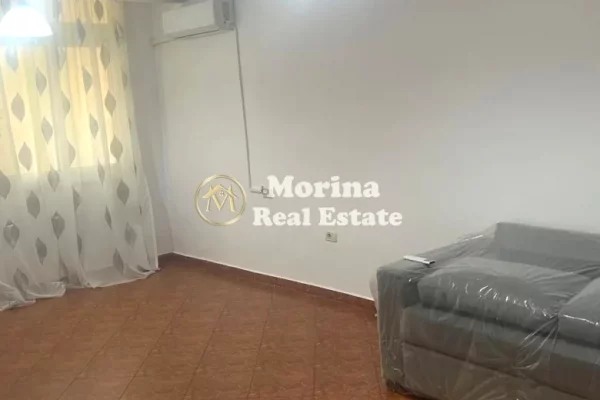 Shtepi me qera Apartament ne Tirane, 1+1, Mobilimi E mobiluar, Pagesa 500  Euro.