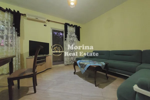 Casa privata/Indipendente in affitto a Tirana 3+1, Arredato