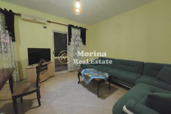 Casa privata/Indipendente in affitto a Tirana 3+1, Arredato