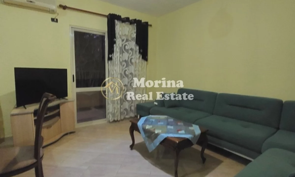 Casa privata/Indipendente in affitto a Tirana 3+1, Arredato