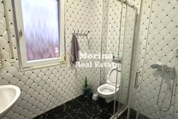 Appartamento in vendita a Tirana 2+1, Arredato