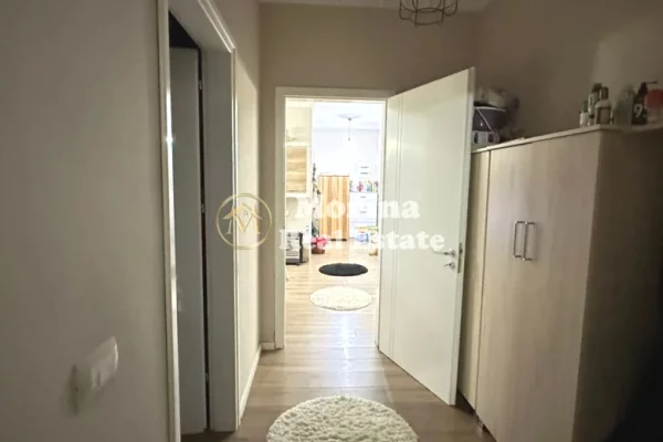 Appartamento in vendita a Tirana 2+1, Arredato