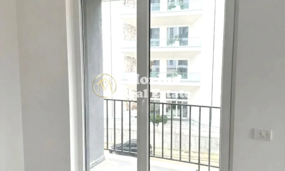 Appartamento in affitto a Tirana 2+1, Vuoto