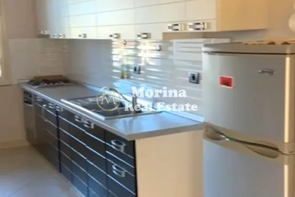 Shtepi me qera Apartament ne Tirane, 1+1, Mobilimi Pjeserisht e mobiluar, Pagesa 350  Euro.