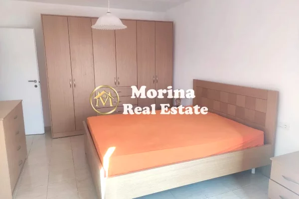 Shtepi me qera Shtepi Private ne Tirane, 1+1, Mobilimi E mobiluar, Pagesa 250  Euro.