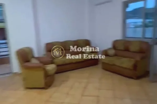 Shtepi me qera Apartament ne Tirane, 2+1, Mobilimi Pjeserisht e mobiluar, Pagesa 750  Euro.