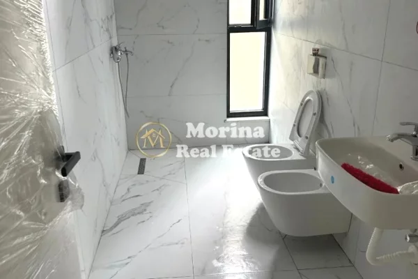 Shtepi me qera Apartament ne Tirane, 2+1, Mobilimi Bosh, pa mobiluar, Pagesa 550  Euro.