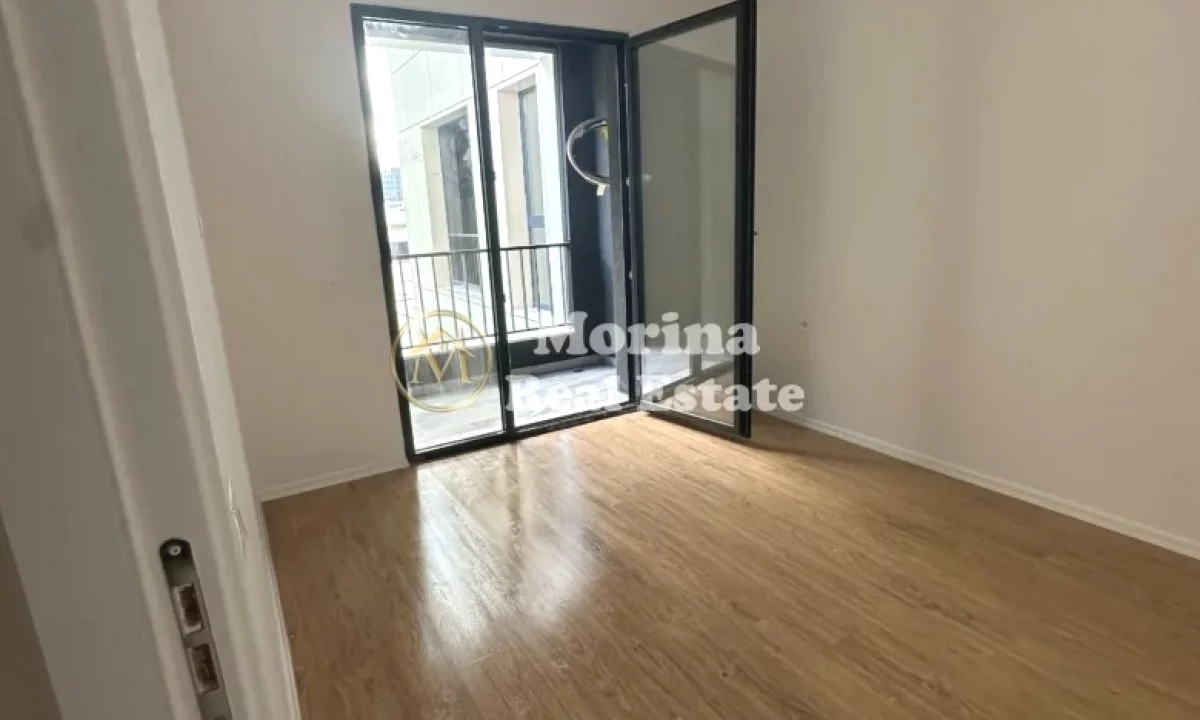 Shtepi me qera Apartament ne Tirane, 2+1, Mobilimi Bosh, pa mobiluar, Pagesa 550  Euro.