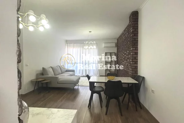Shtepi me qera Apartament ne Tirane, 1+1, Mobilimi E mobiluar, Pagesa 600  Euro.