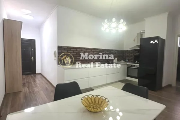 Shtepi me qera Apartament ne Tirane, 1+1, Mobilimi E mobiluar, Pagesa 600  Euro.