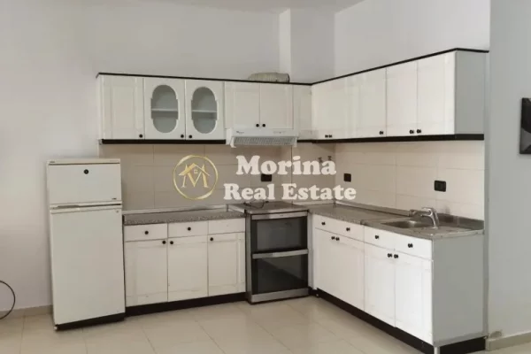 Shtepi me qera Apartament ne Tirane, 2+1, Mobilimi E mobiluar, Pagesa 400  Euro.