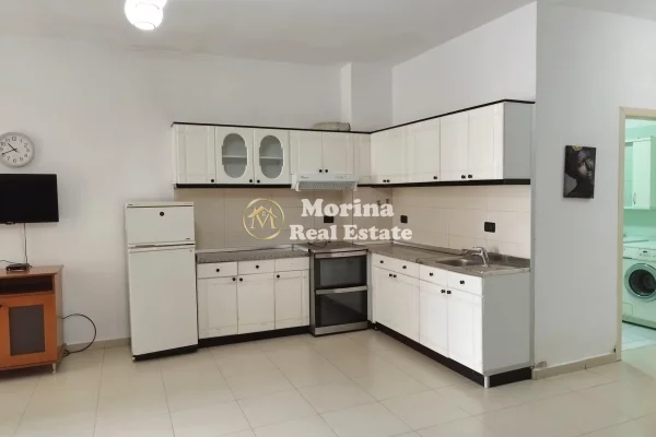 Shtepi me qera Apartament ne Tirane, 2+1, Mobilimi E mobiluar, Pagesa 400  Euro.