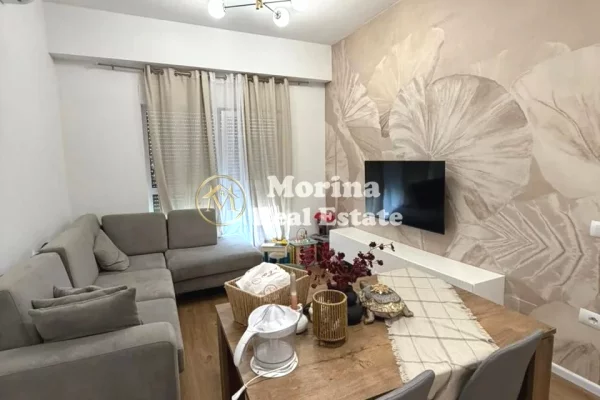 Shtepi ne shitje Apartament ne Tirane, 2+1, Mobilimi E mobiluar, Pagesa 105,000  Euro.