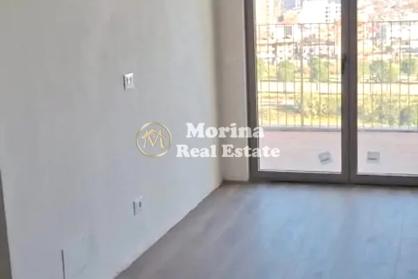 Shtepi ne shitje Apartament ne Tirane, 1+1, Mobilimi E mobiluar, Pagesa 195,001  Euro.