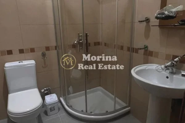 Shtepi me qera Apartament ne Tirane, 2+1, Mobilimi E mobiluar, Pagesa 900  Euro.