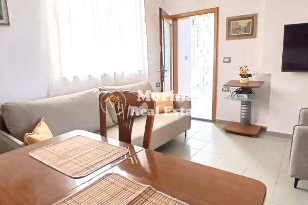 Shtepi me qera Apartament ne Tirane, 2+1, Mobilimi E mobiluar, Pagesa 650  Euro.