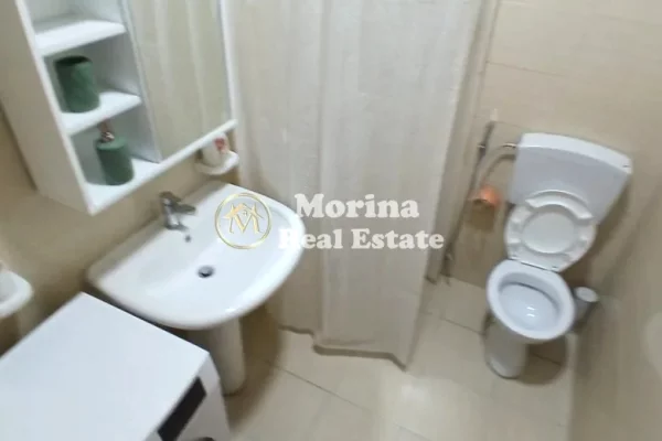 Shtepi me qera Apartament ne Tirane, 2+1, Mobilimi E mobiluar, Pagesa 650  Euro.