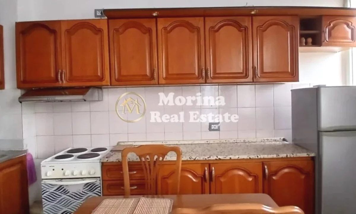 Shtepi me qera Apartament ne Tirane, 2+1, Mobilimi E mobiluar, Pagesa 650  Euro.