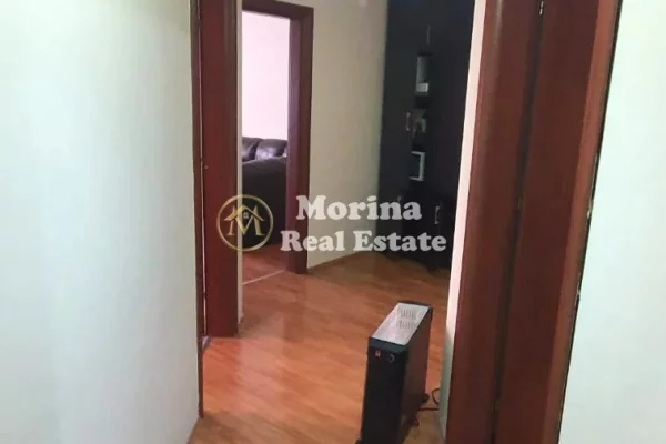 Shtepi me qera Apartament ne Tirane, 3+1, Mobilimi E mobiluar, Pagesa 550  Euro.
