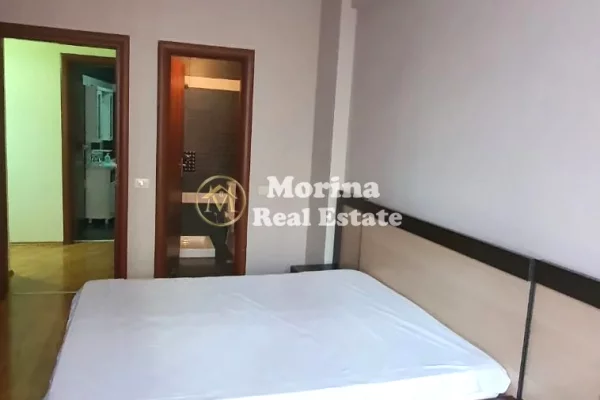 Shtepi me qera Apartament ne Tirane, 3+1, Mobilimi E mobiluar, Pagesa 550  Euro.