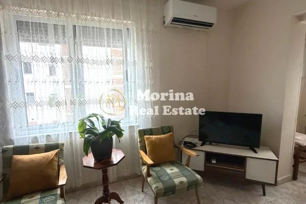 Shtepi me qera Apartament ne Tirane, 1+1, Mobilimi E mobiluar, Pagesa 400  Euro.