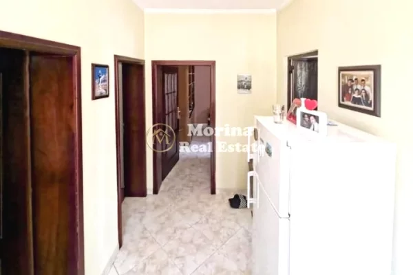 Shtepi ne shitje Shtepi Private ne Tirane, 6+1, Mobilimi E mobiluar, Pagesa 500,000  Euro.