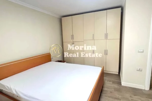 Shtepi me qera Shtepi Private ne Tirane, 1+1, Mobilimi E mobiluar, Pagesa 400  Euro.