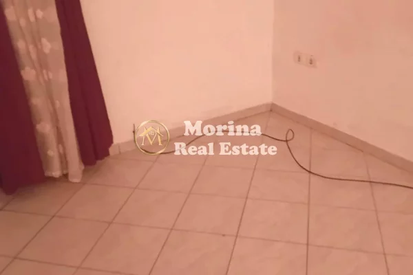 Shtepi me qera Apartament ne Tirane, 2+1, Mobilimi Pjeserisht e mobiluar, Pagesa 420  Euro.