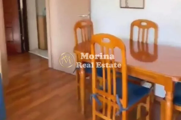 Shtepi me qera Apartament ne Tirane, 1+1, Mobilimi E mobiluar, Pagesa 800  Euro.