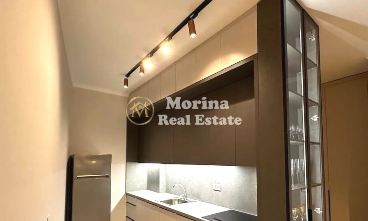 Appartamento in affitto a Tirana 1+1, Arredato