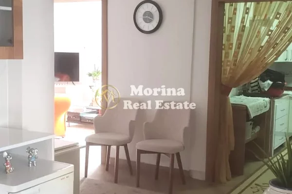 Shtepi ne shitje Shtepi Private ne Durres, 4+1, Mobilimi E mobiluar, Pagesa 800,000  Euro.