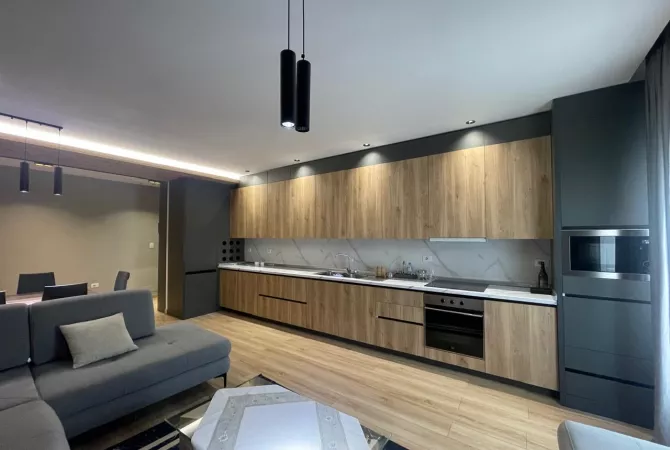 Jepet me qera 2+1 tek Golden Park Residence 