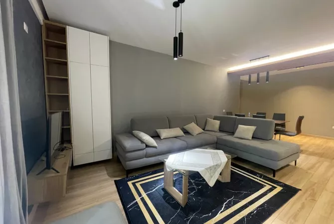 Shtepi me qera Apartament ne Tirane, 2+1, Mobilimi E mobiluar, Pagesa 65,000  Leke.