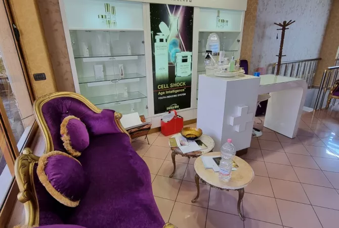  Jepet me qera ambient biznesi