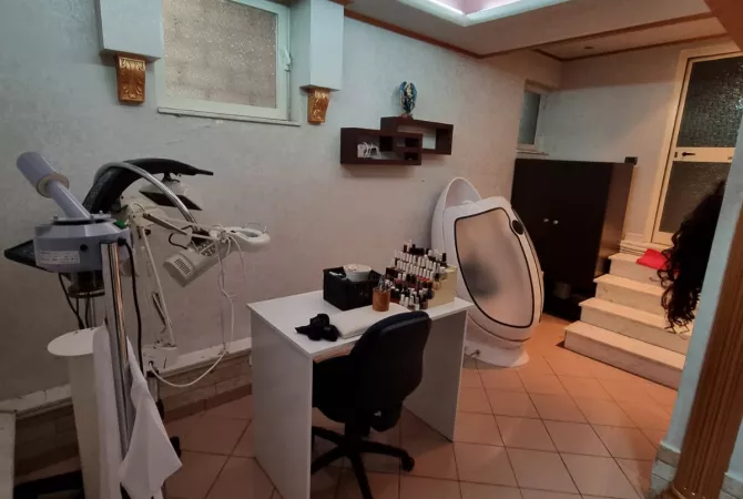  Jepet me qera ambient biznesi