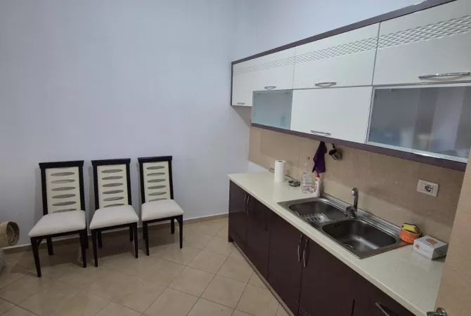 Apartment for rent in Tirana 1+1, Emty