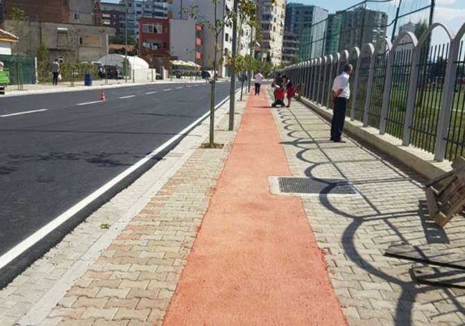 Ambient biznesi me qera 1+1 ne Tirane - 1,100 Euro