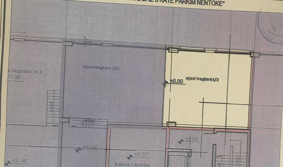 Shitet Dyqan Bulevardi i Ri 235.000 euro 