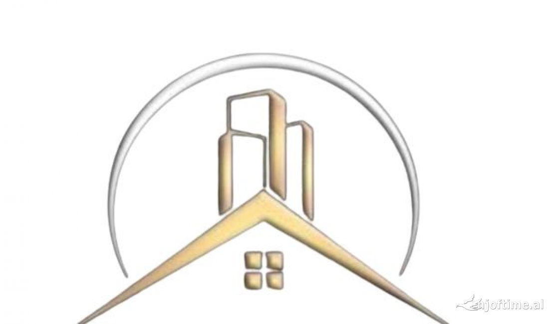 Shitet Dyqan  buze rruge te 21 dhjetori 205.000 euro