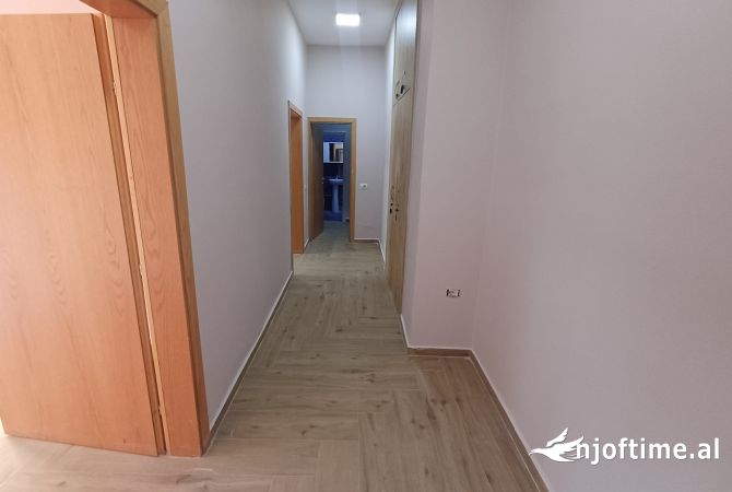 Ambient per Zyra te Taivani 800 Euro