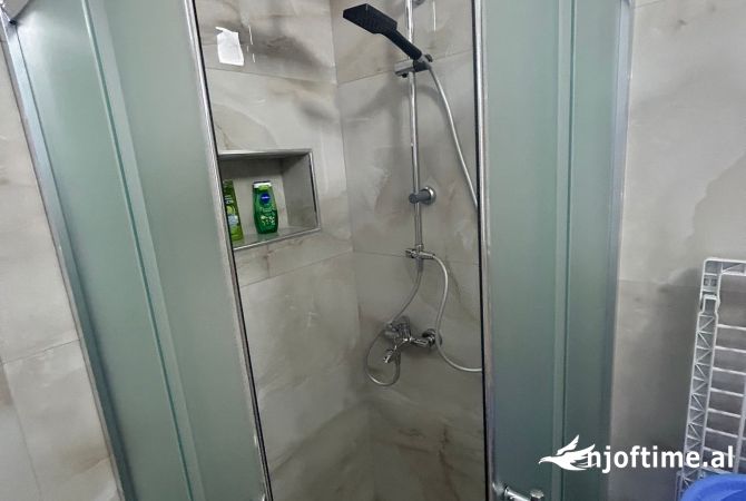 Shtepi me qera Apartament ne Vlore, 1+1, Mobilimi E mobiluar, Pagesa 500  Euro.