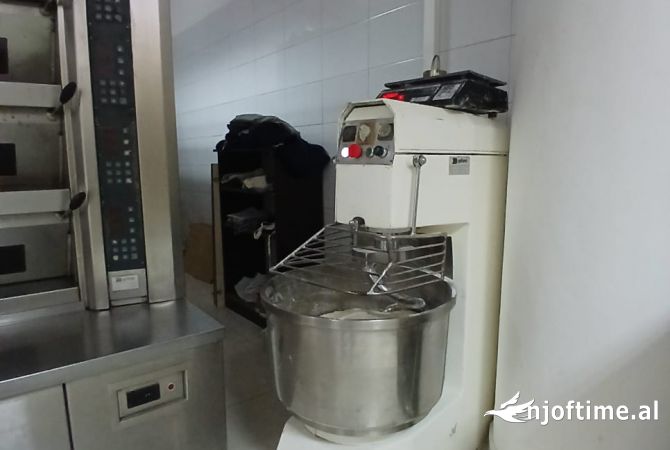 Pajisje biznesi ne shitje ne Tirane - 50,000 Euro