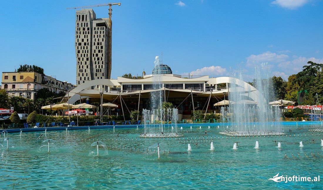 Shitet Bar- Restorant prane Taivanit 500.000 euro