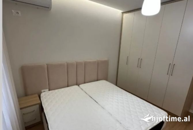 Shtepi me qera Apartament ne Tirane, 1+1, Mobilimi E mobiluar, Pagesa 600  Euro.