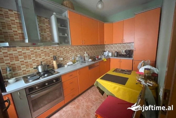 Private house for rent in Tirana 4+1, Furnished